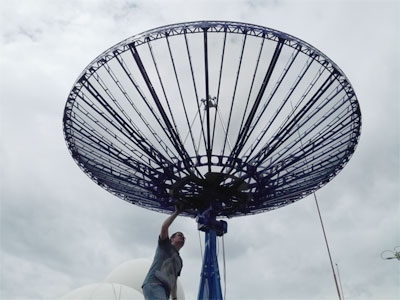 ЗЕРКАЛО ПАРАБОЛИЧЕСКОЙ АНТЕННЫ 4М-ОБ Антенна 4М-ОБ разработана ЗАО ОБЕРОН-АЛЬФА по заказу ОАО «Российские космические системы»